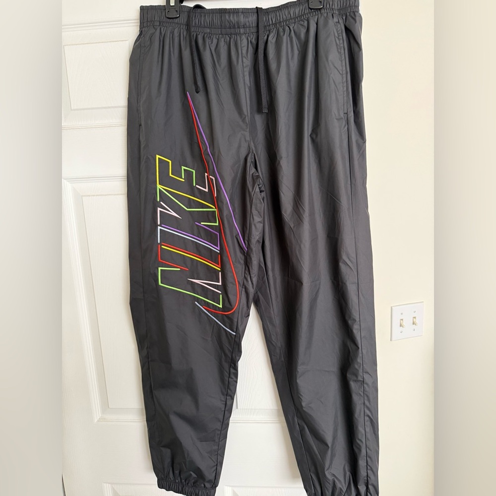 BRAND NEW w/ tags Nike black Track Pants